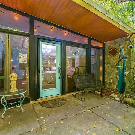 Zen Studio By Beach Haven Vacation Rentals